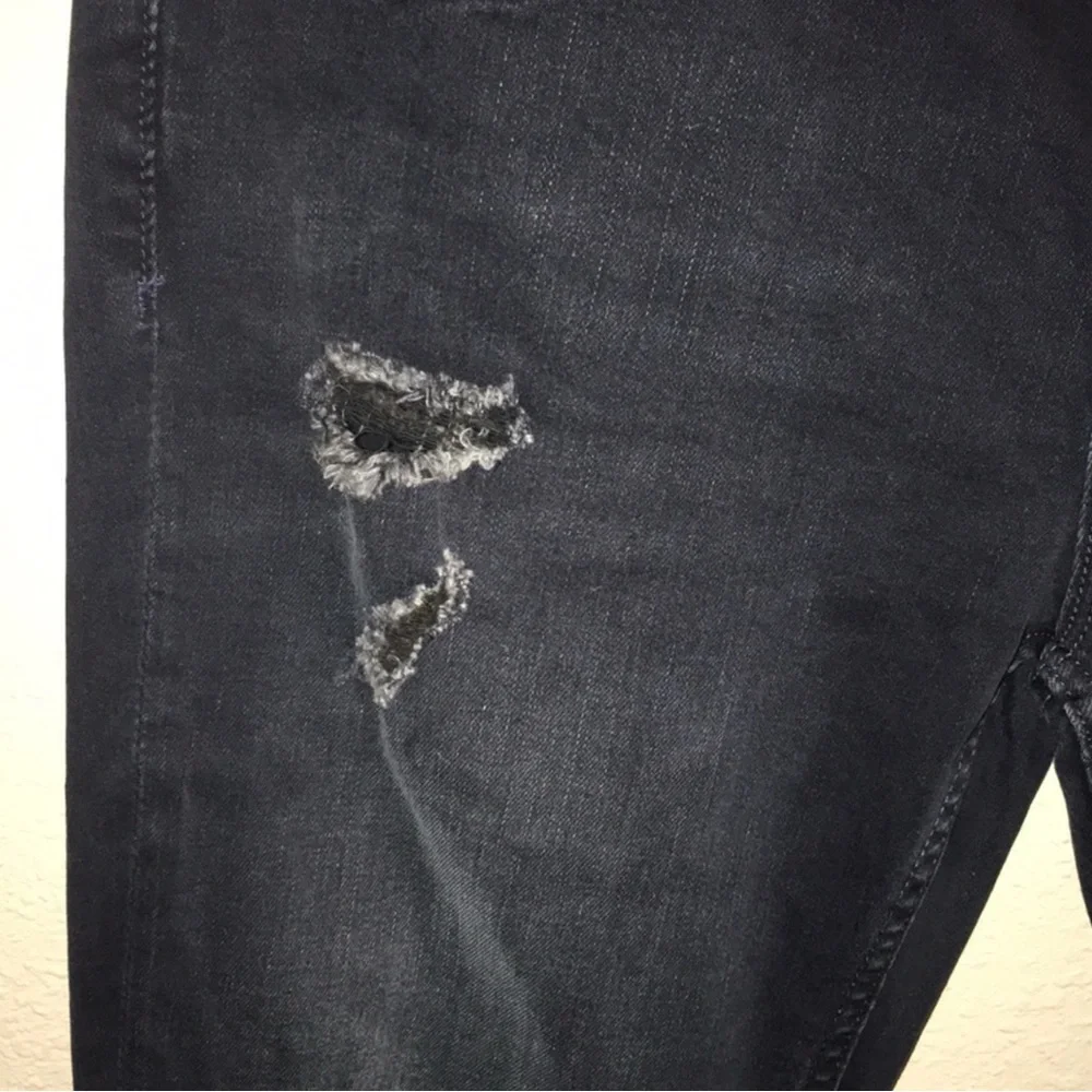 Vigoss Flare Leg Distressed Jeans Size 31” W x 33L ( 11/12 ) NWT - Picture 8 of 15